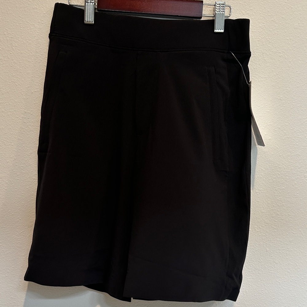 Athleta Women's Black Shorts - Picture 2 of 5
